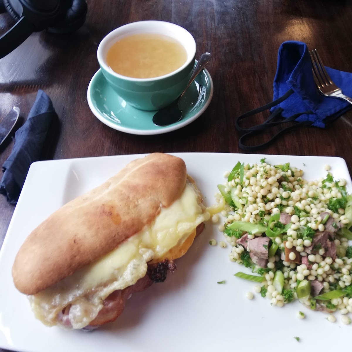 Staff Club Café & Buffet Restaurant-7