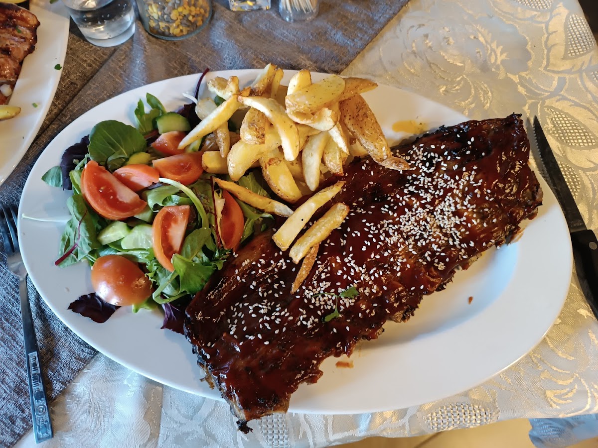 Stala’S Grill Corner-10