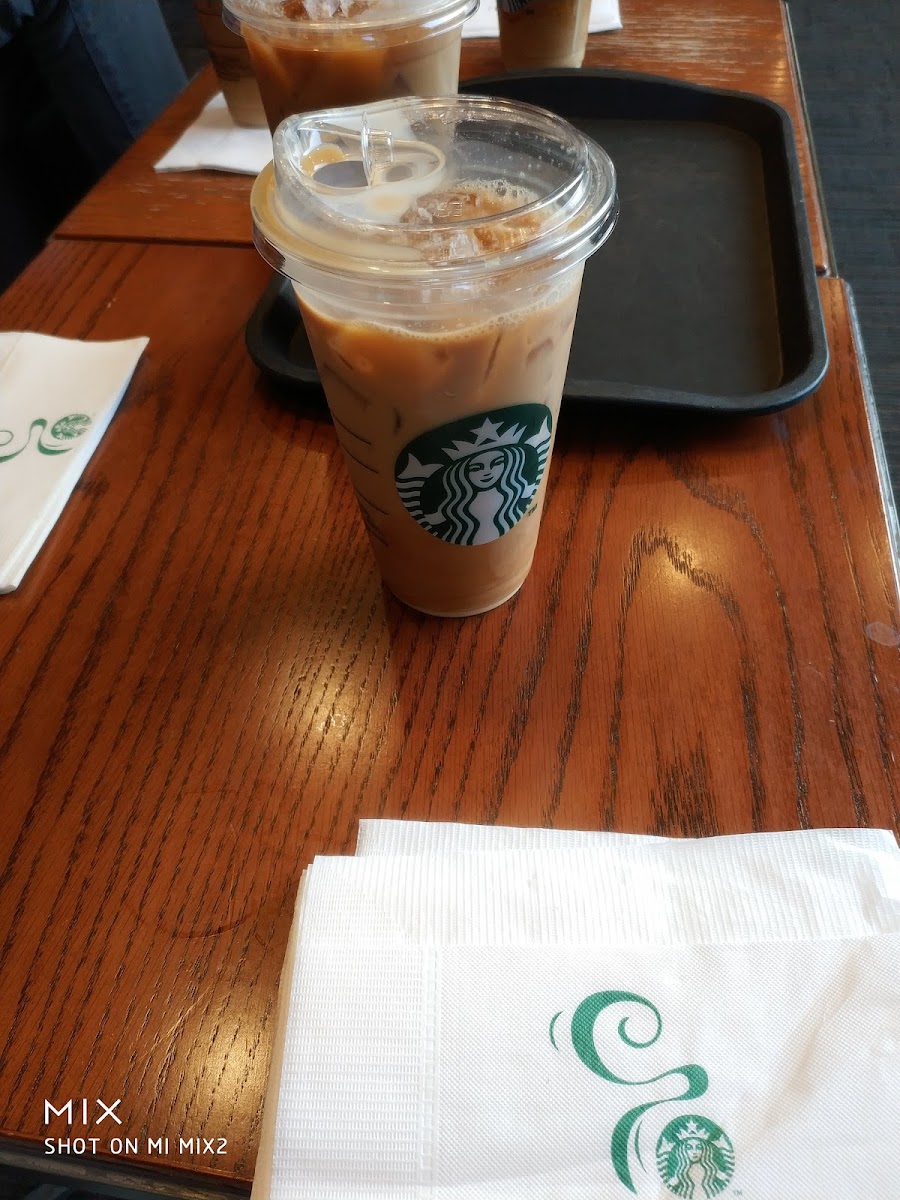 Starbucks Changhua Zhongshan Shop-8