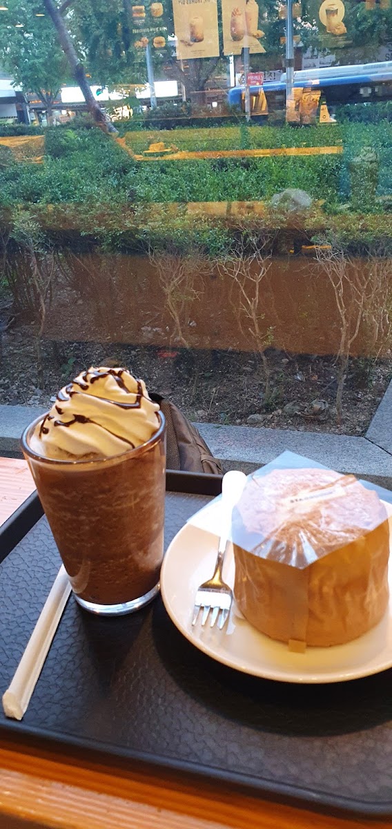 Starbucks Chungjeong Tower-9