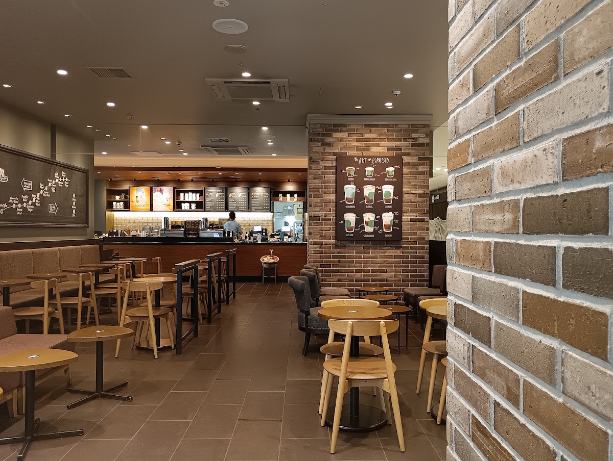 Starbucks Coffee - Piole Akashi-3