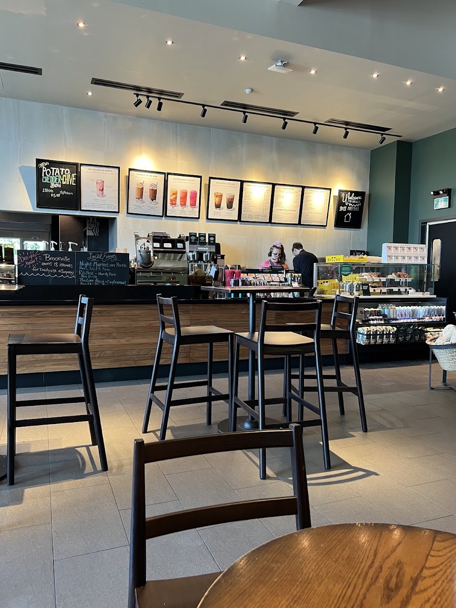 Starbucks (Crossroads Centre)-3