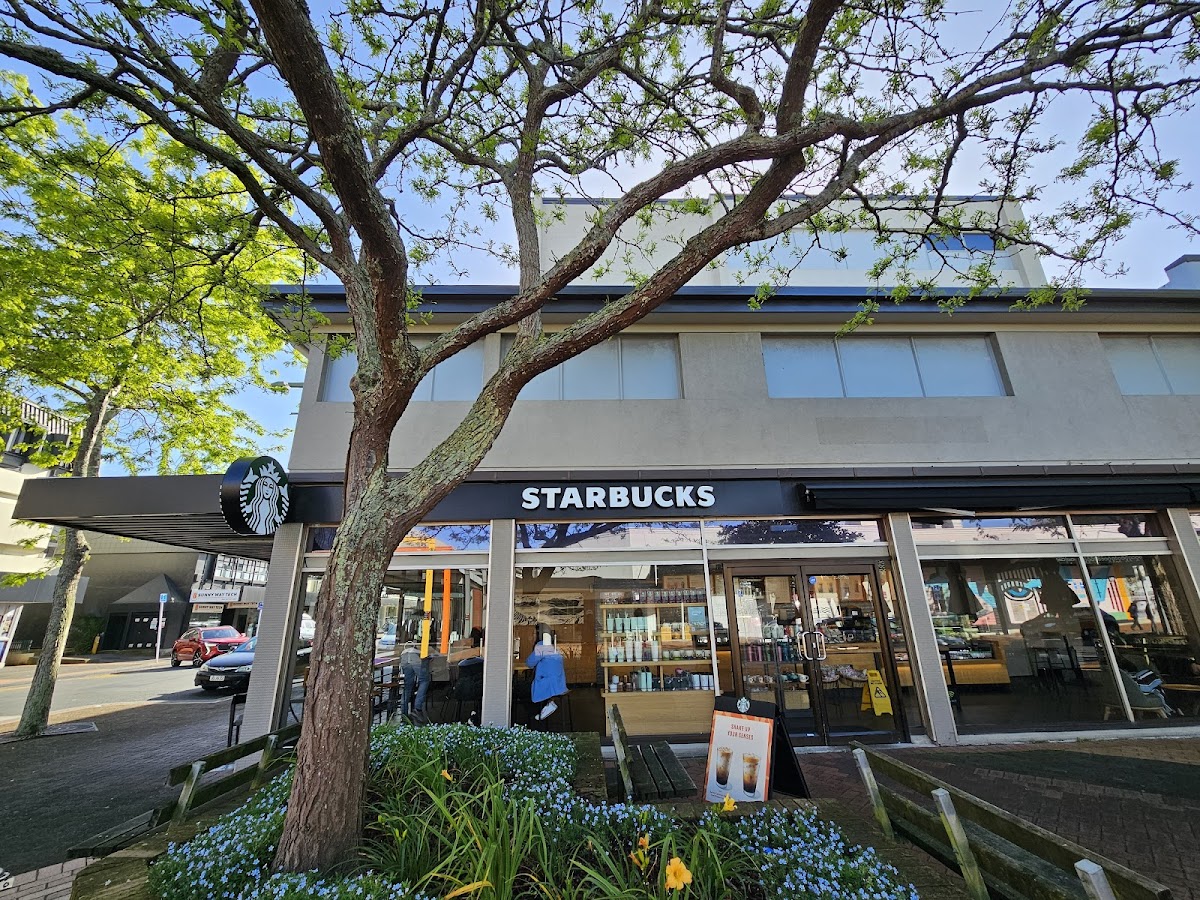 Starbucks Hamilton