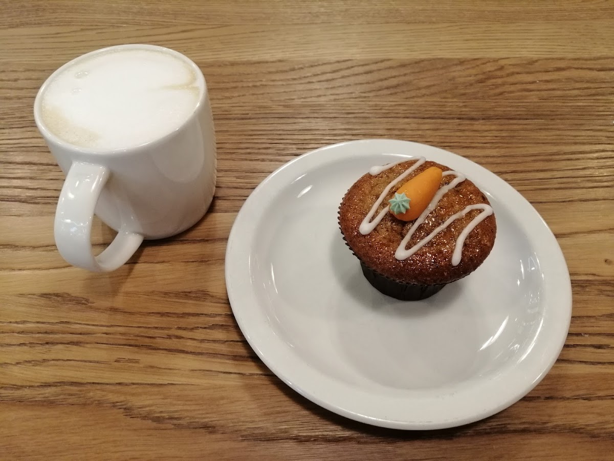 Starbucks King & Peter-7