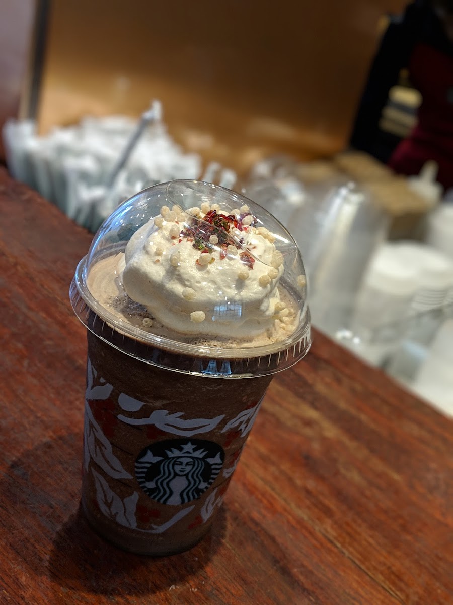 Starbucks (One Island South)-6
