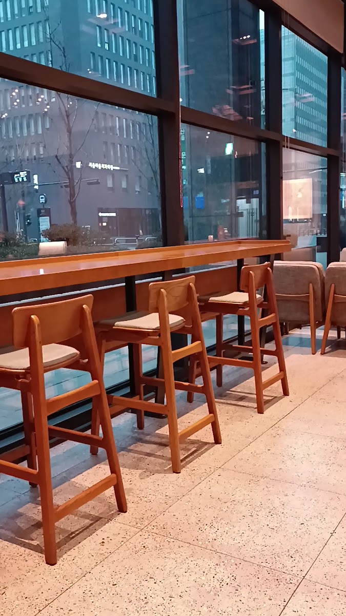 Starbucks Seosomun-Ro-2