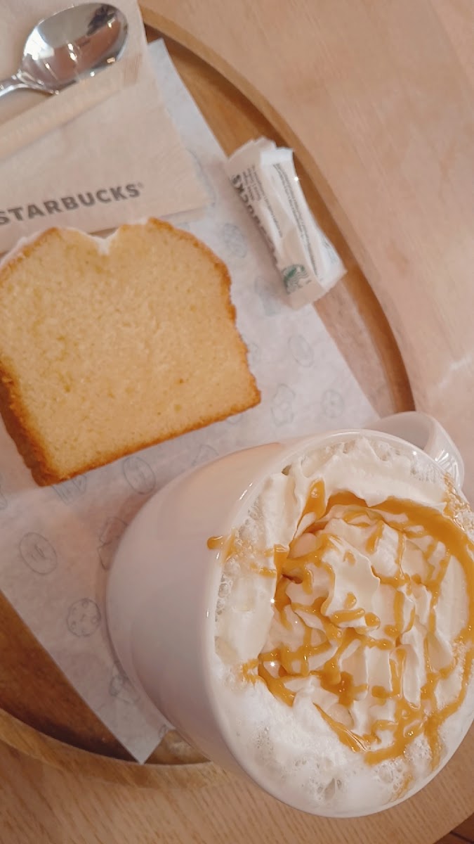 Starbucks Toulouse Palais-8