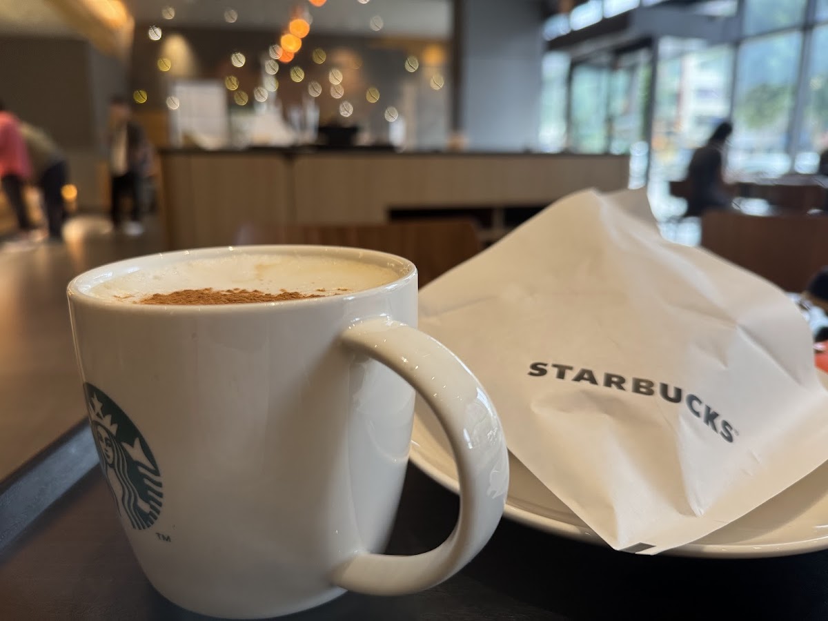 Starbucks Yeongdeungpo Station-4