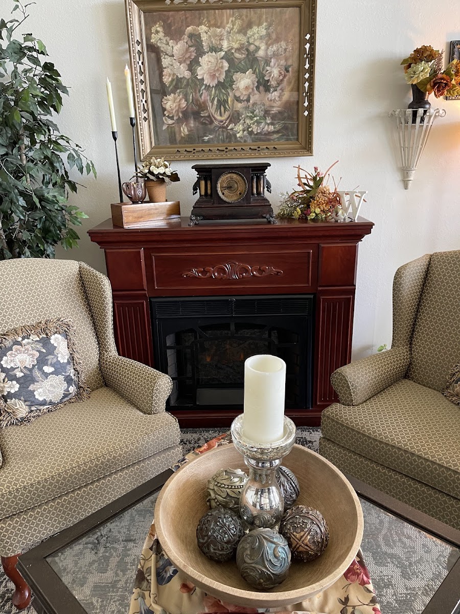 Starks & Luce Coffee Parlour And Bakehouse Llc-4