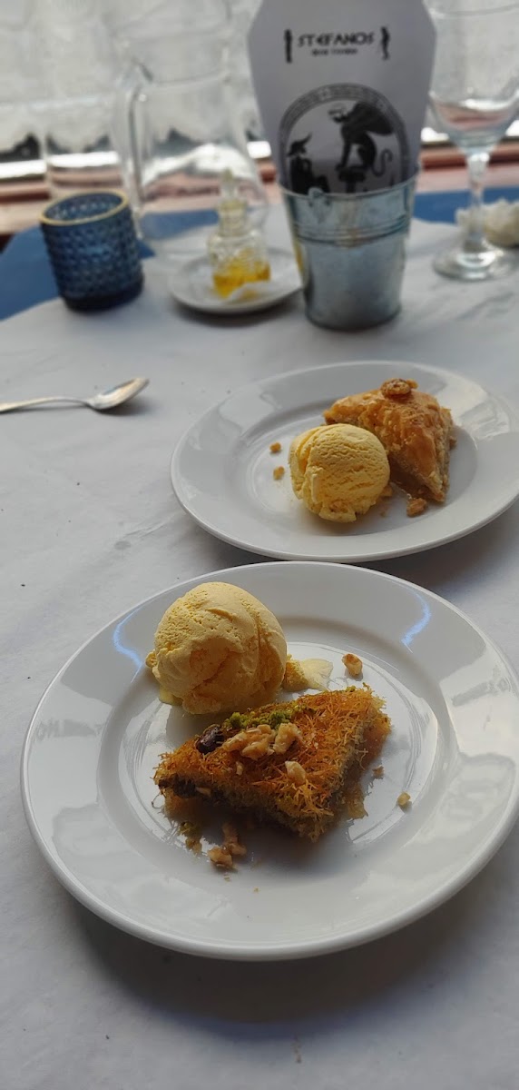 Stefanos Taverna-6