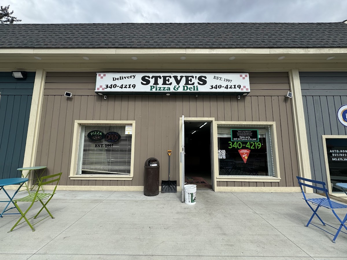 Steve's Pizza & Deli