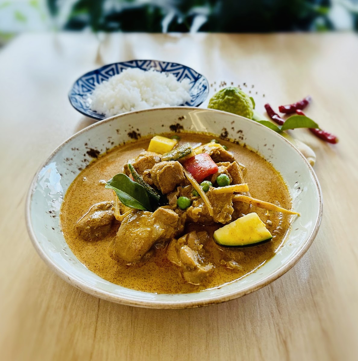 Still Thai-2