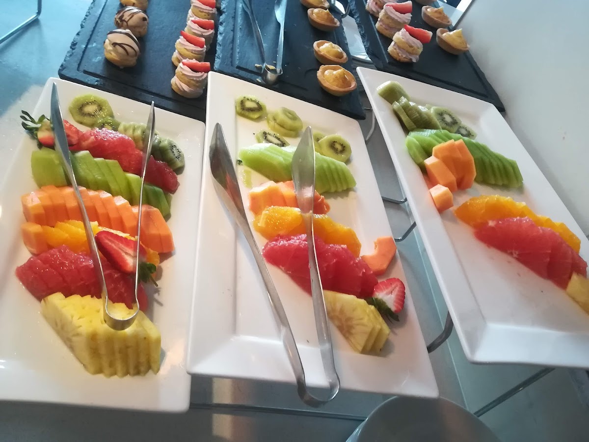 Stonebreakers Restaurant-6