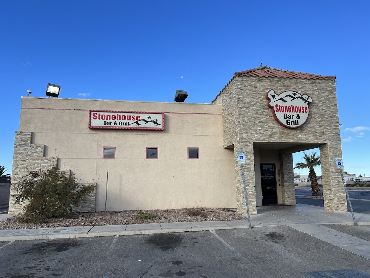 Stonehouse Bar & Grill