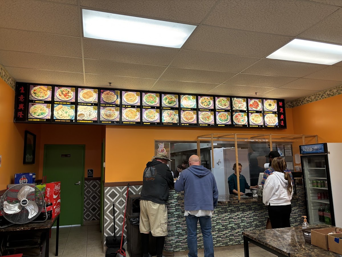Stoneybrook West China Wok-4