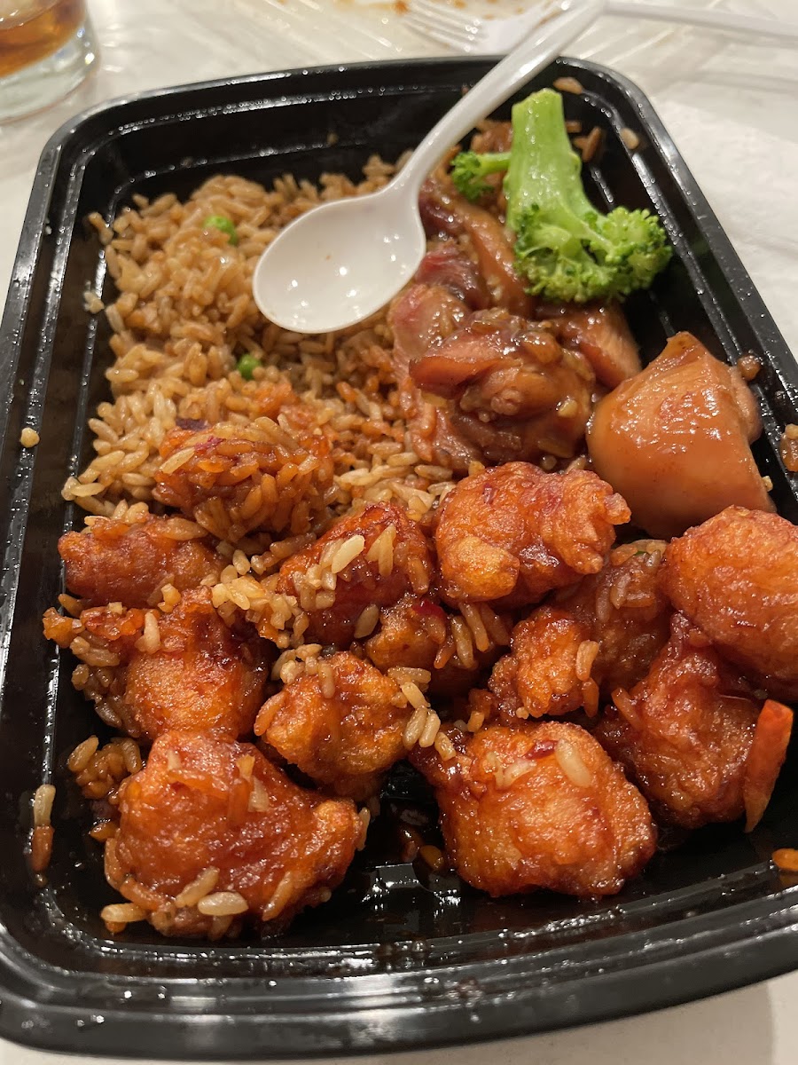 Stoneybrook West China Wok-6