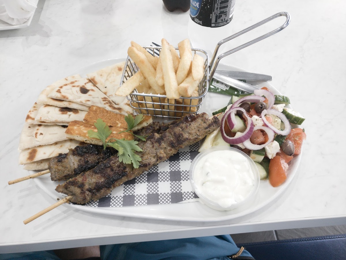 Strand Souvlaki Bar-5