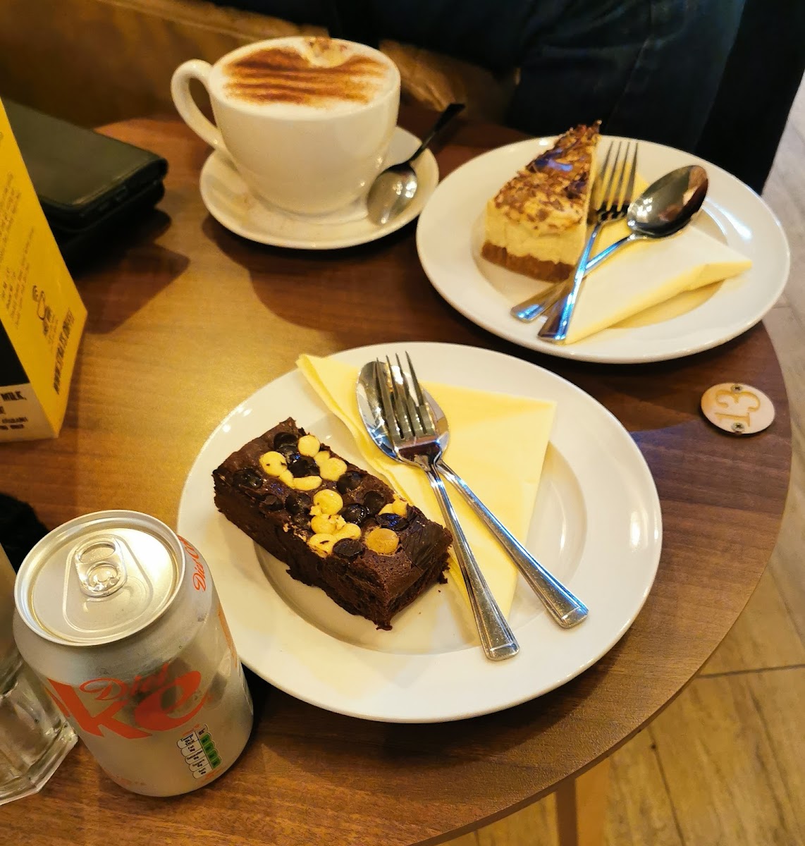 Stray's Coffee, Oakham-2