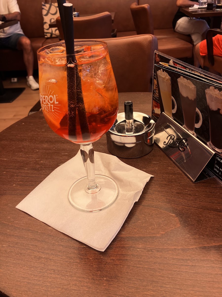 Street Café-5