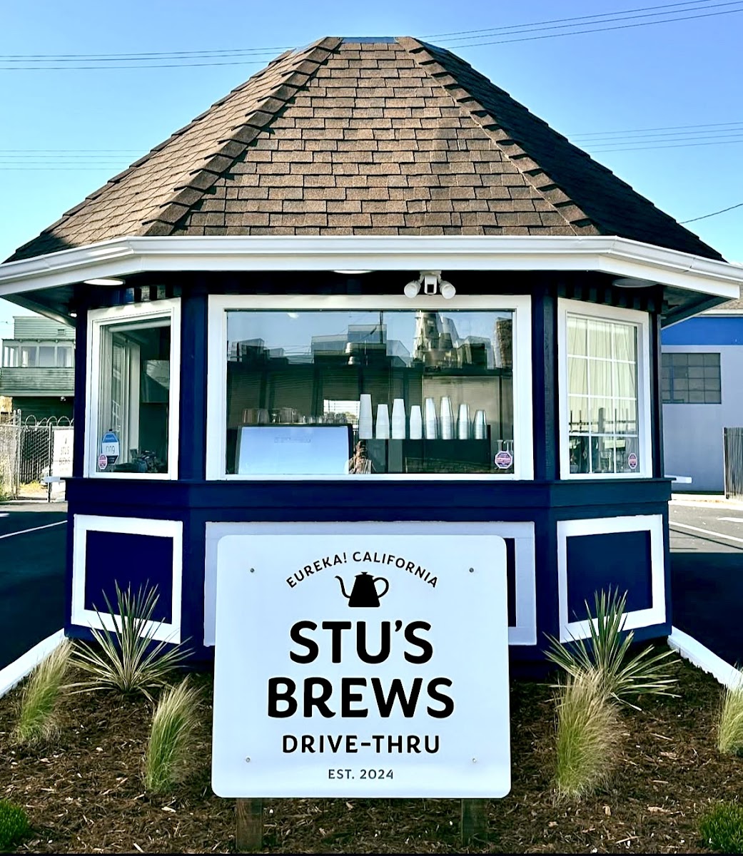 Stu's Brews Drive-Thru-3