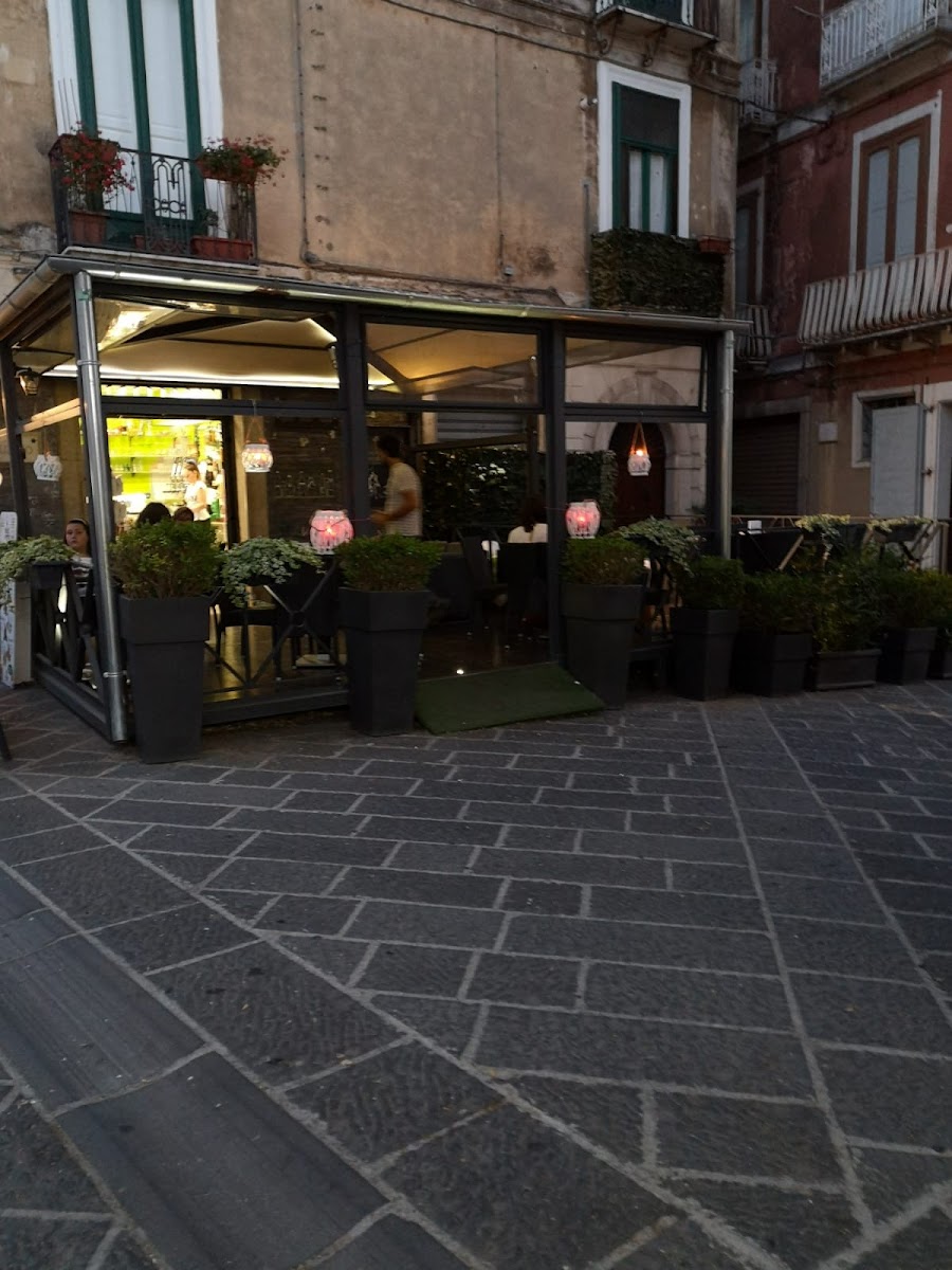 Stuzzico Dei Fratelli Innamorato