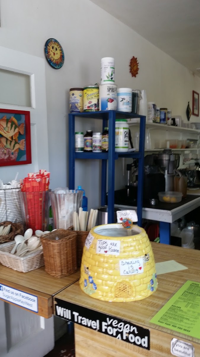 Sugar Apple Organic Cafe & Market-9