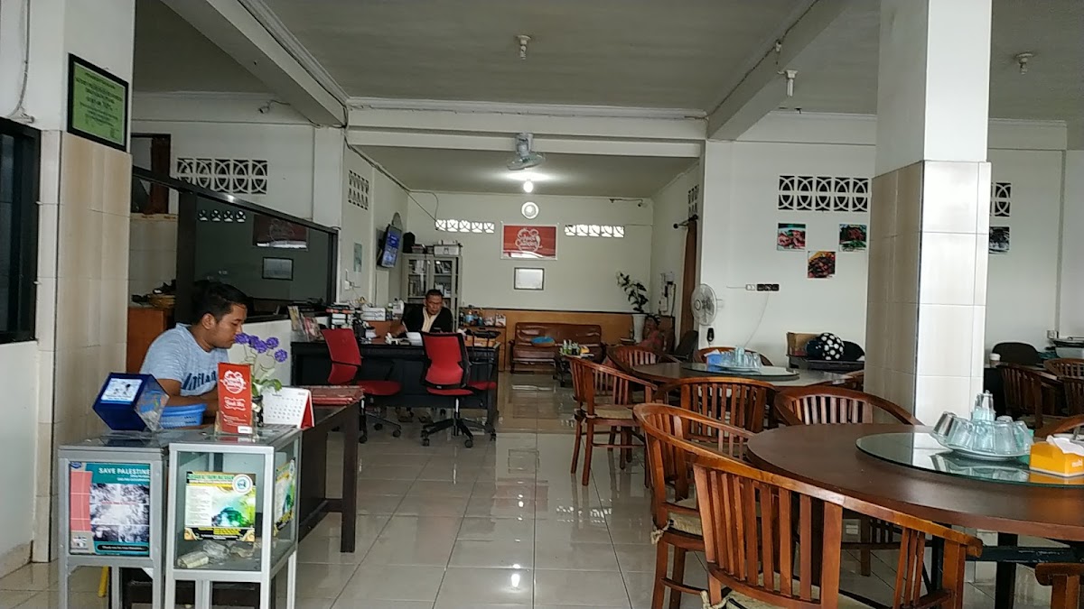 Suharti Catering & Resto