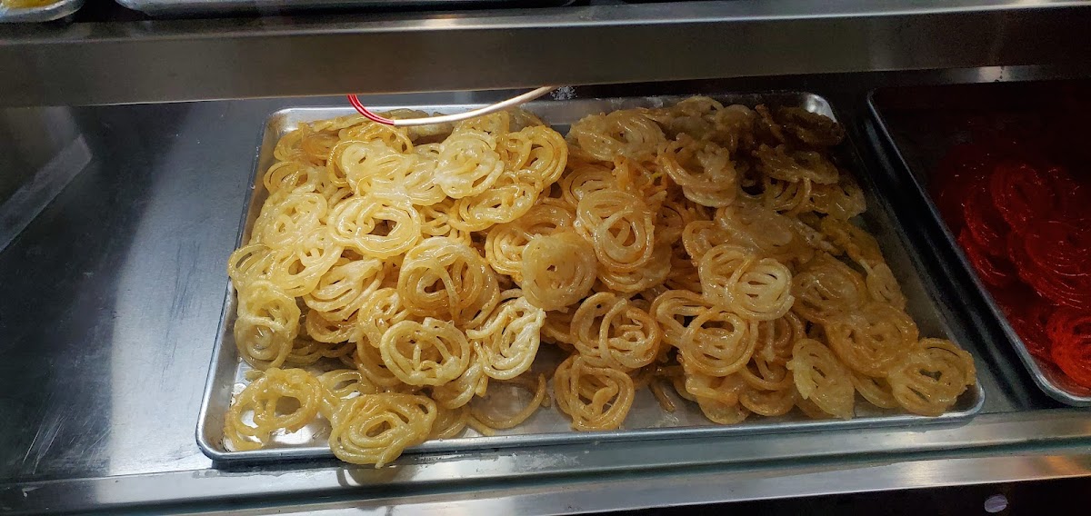 Sukhi Da Dhaba Sweets & Restaurant-7