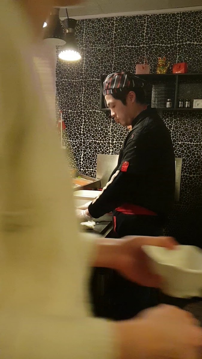 Suki Sushi-2