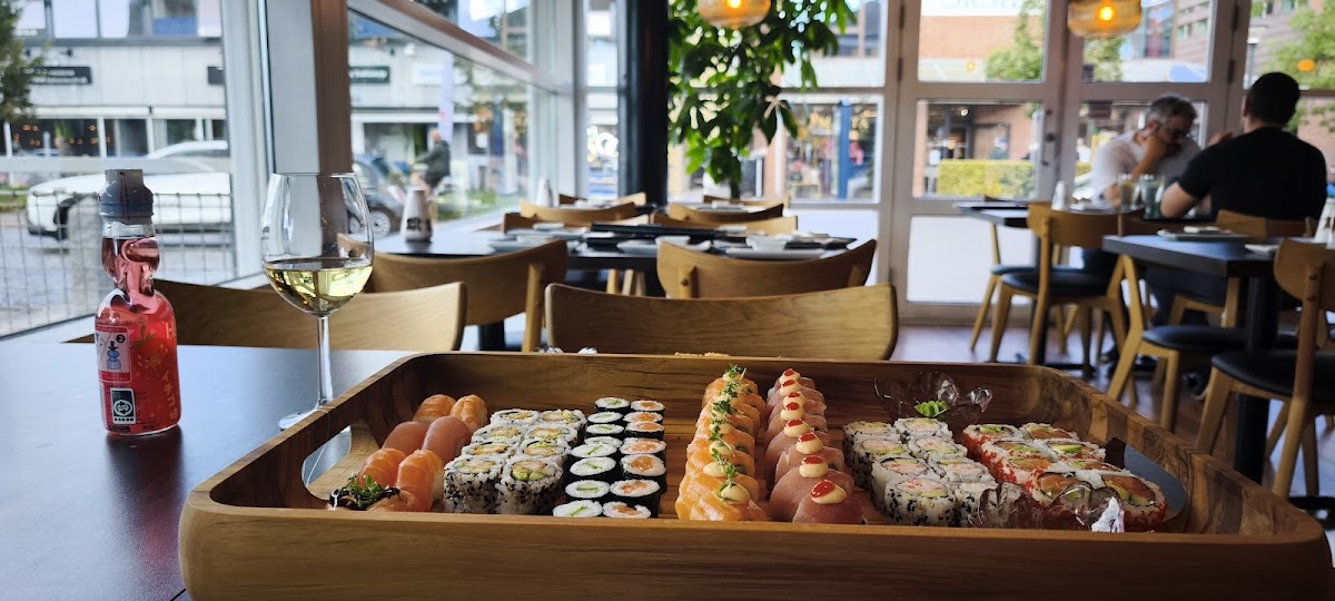 Suki Sushi-3