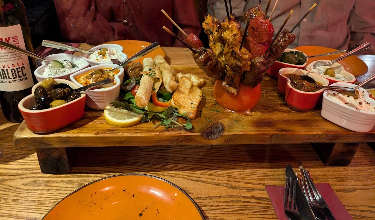 Sultan Turkish Mediterranean Bar & Grill Crosby-3