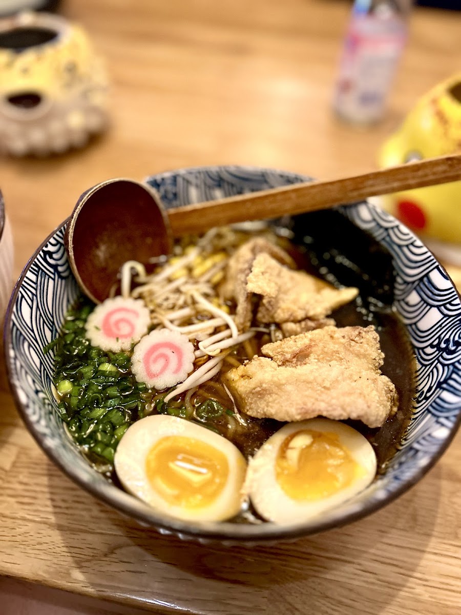 Sumo Ramen & Bar-5