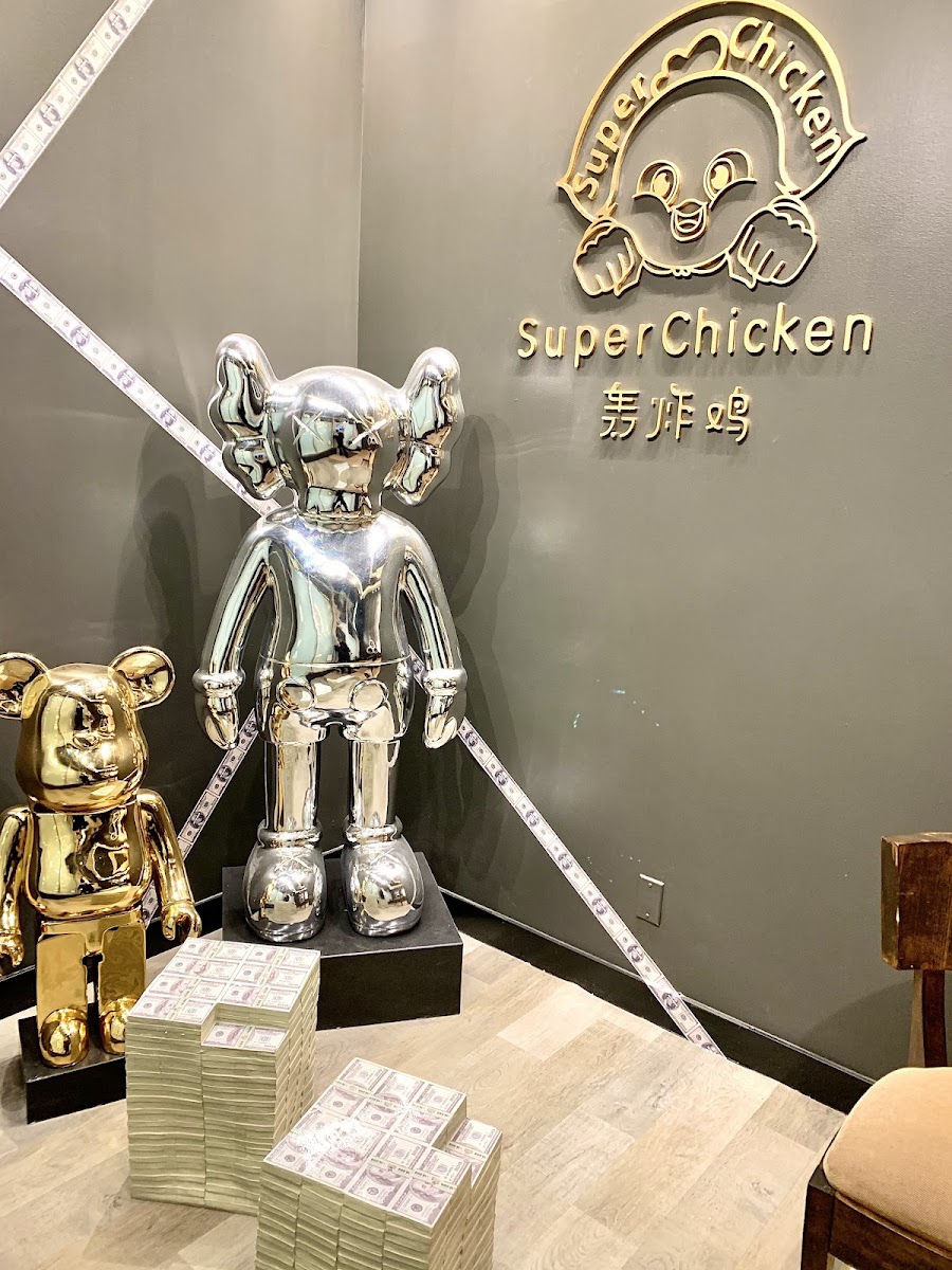 Super Chicken-4