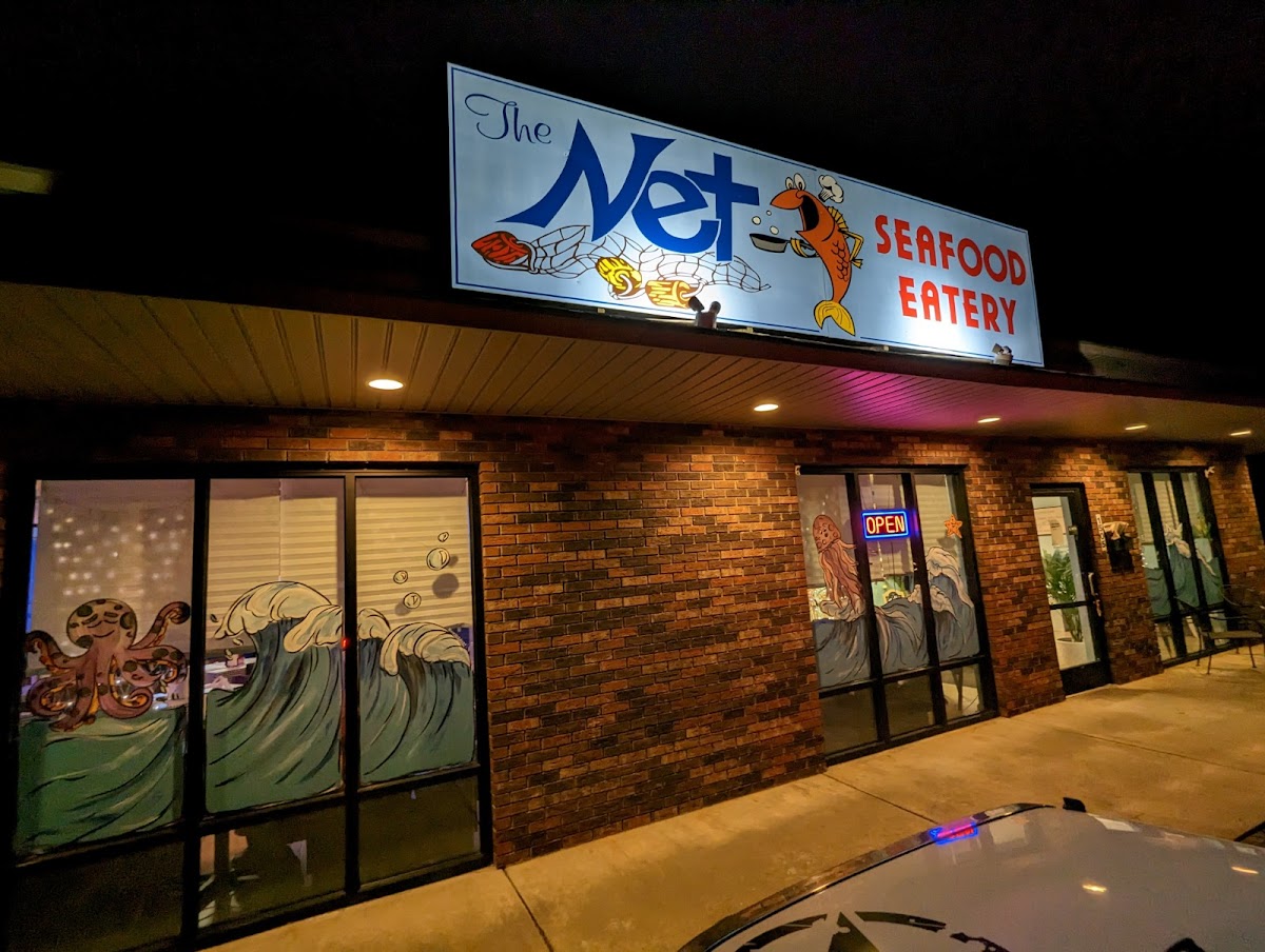 Surf & Turf Cafe
