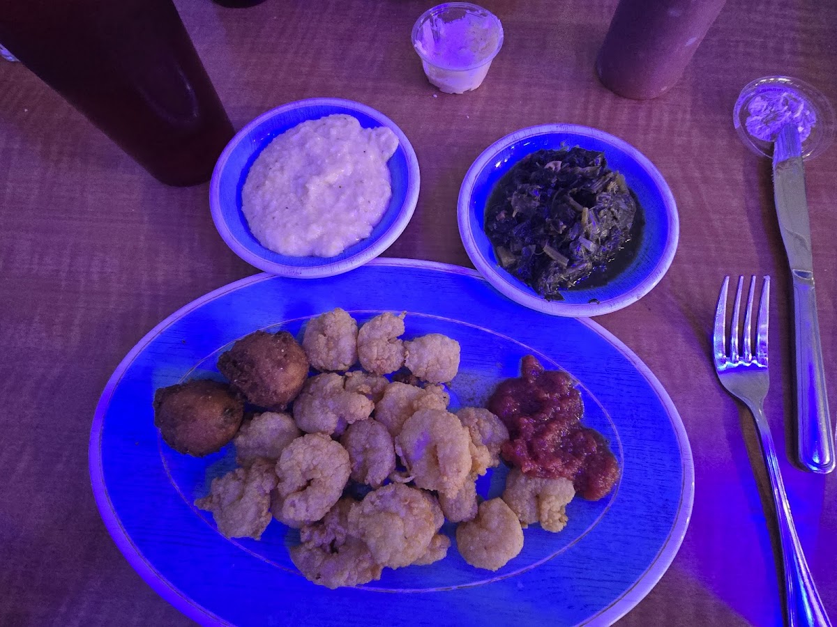 Surf & Turf Cafe-4
