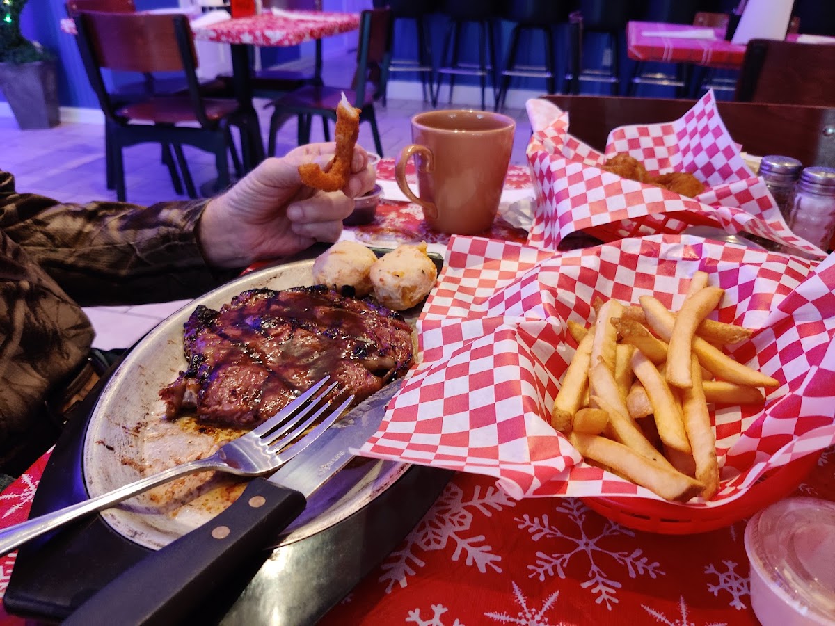 Surf & Turf Cafe-6