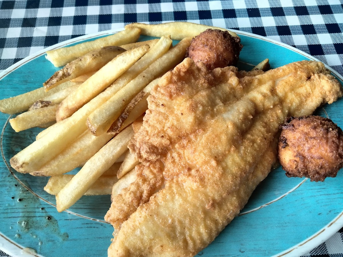 Surf & Turf Cafe-7
