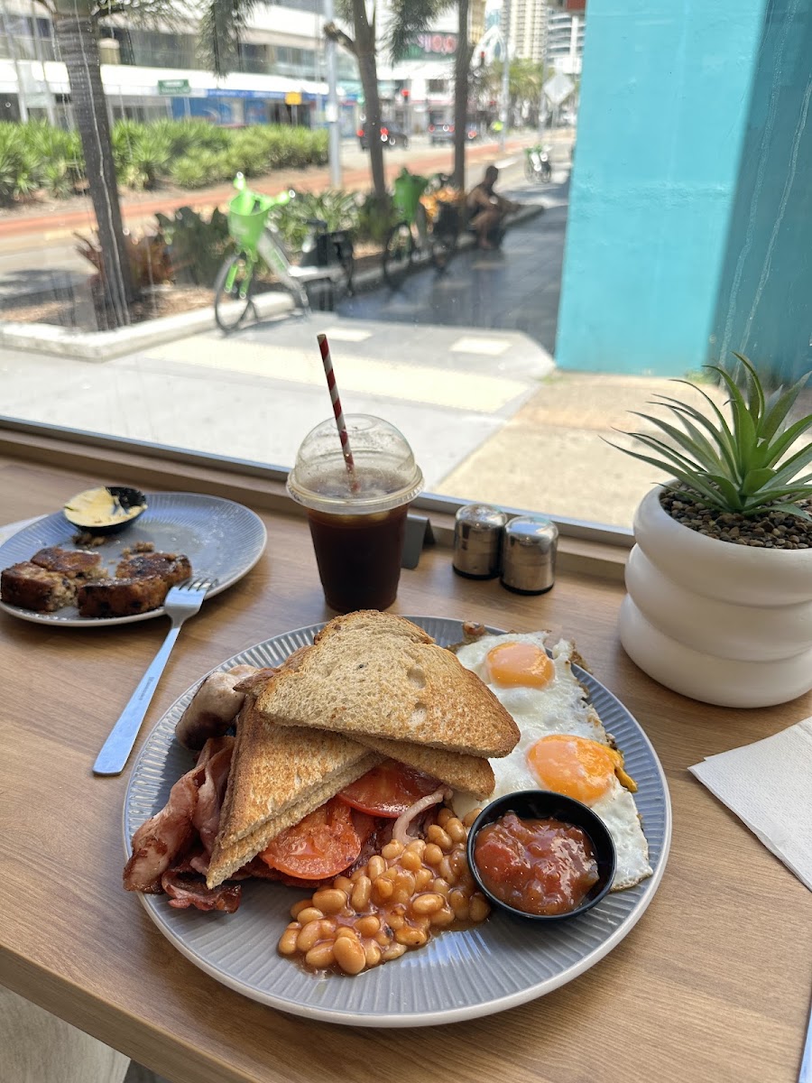 Surfers Boulevard Cafe-5
