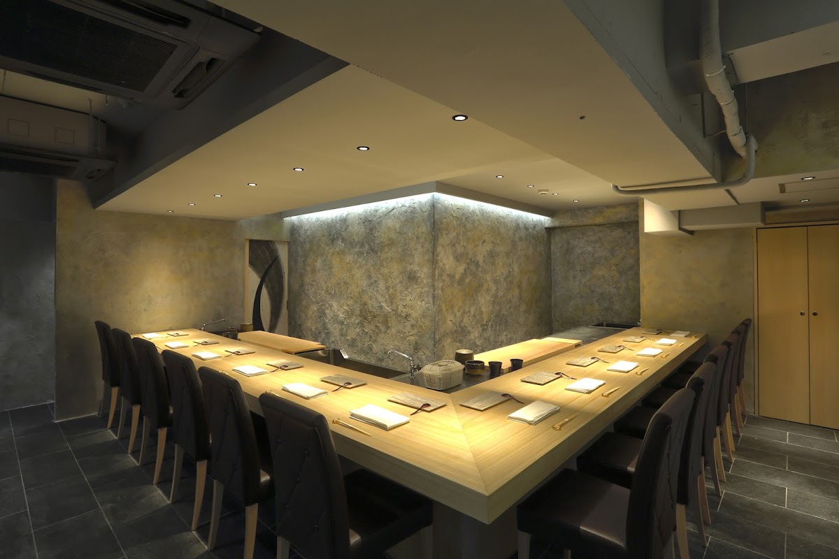 Sushi Kotobuki Shinjuku Station Branch