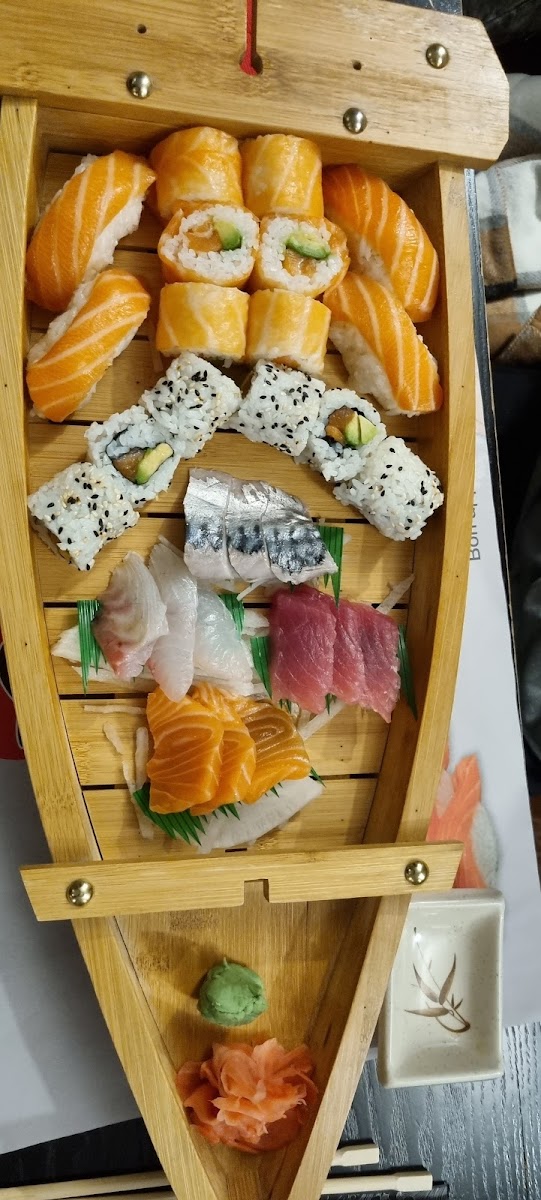 Sushi Wasaabi 10-9