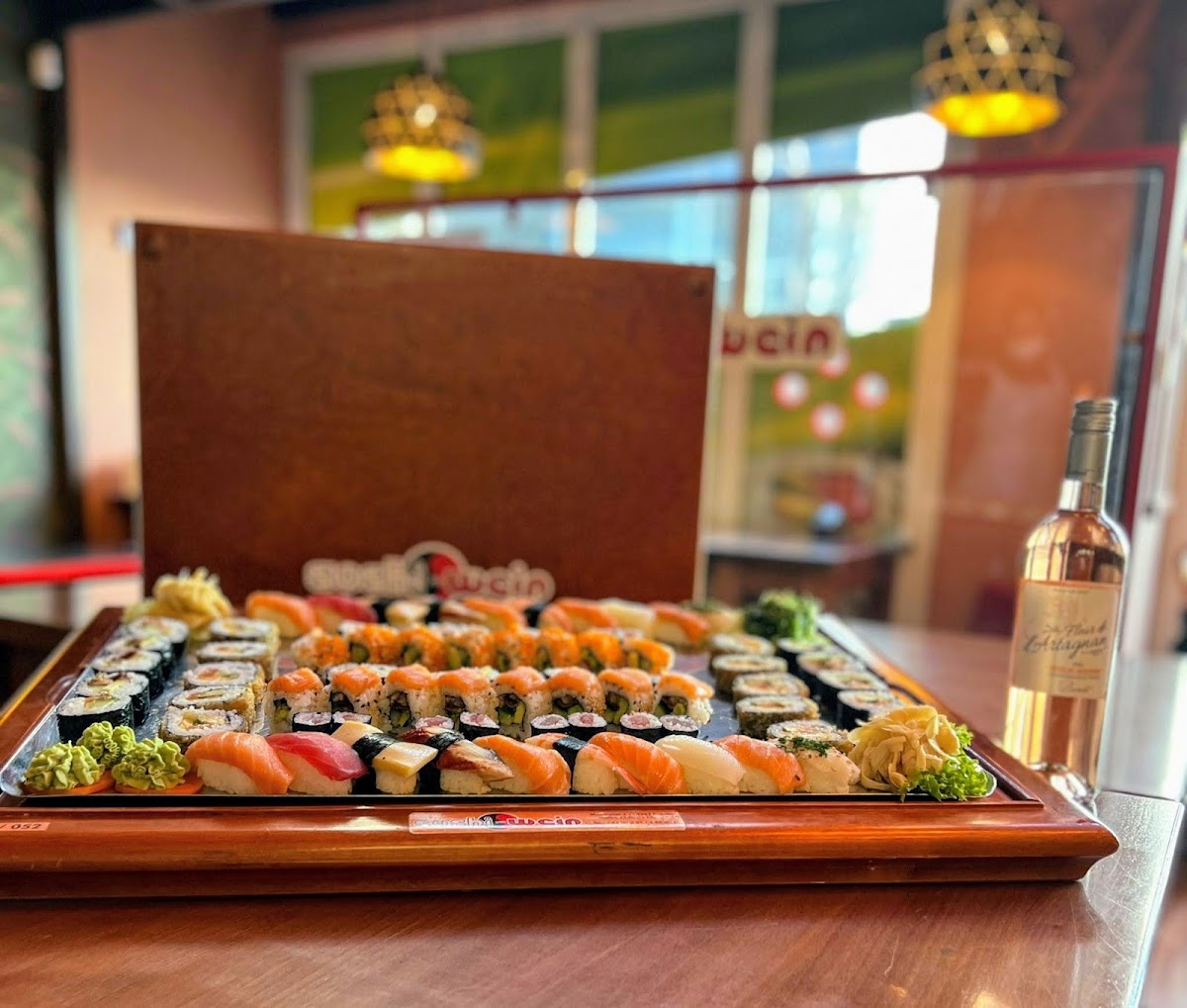 Sushi & Wein Dresden-Altstadt-5