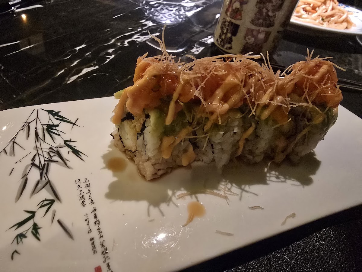 Sushi Yuhu Small-4