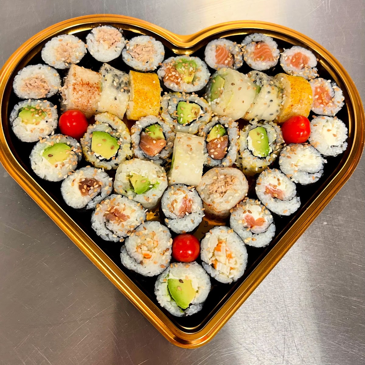 Sushis En Folie Cahors Terre Rouge