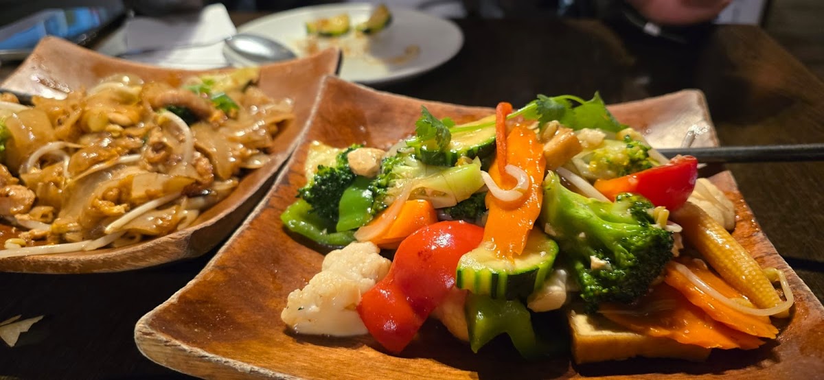 Suwan Thai Restaurant Hobart-3