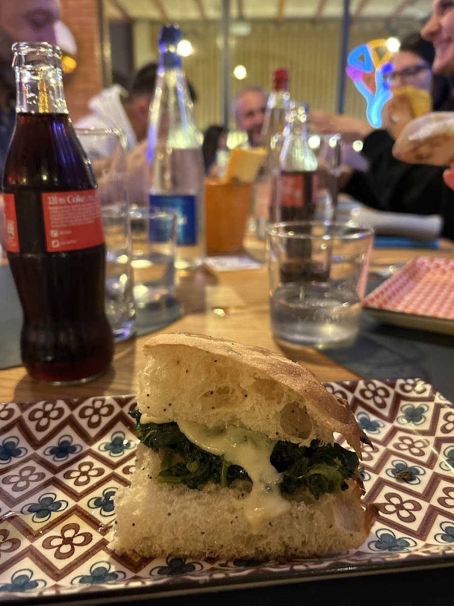 Svario Pizza Bar-9