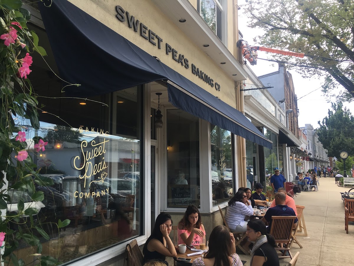 Sweet Pea's Café