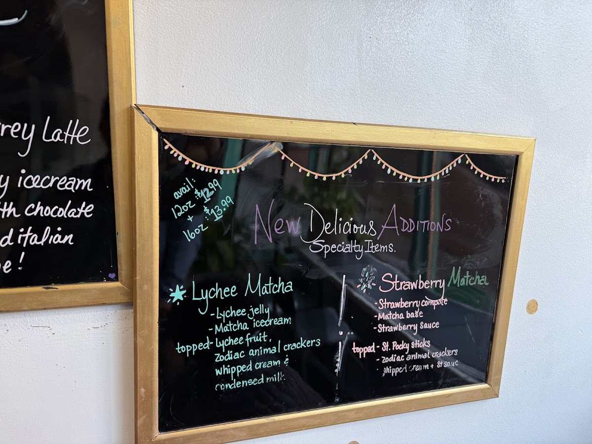 Menu Sweet Tooth Rolled Ice Cream-9