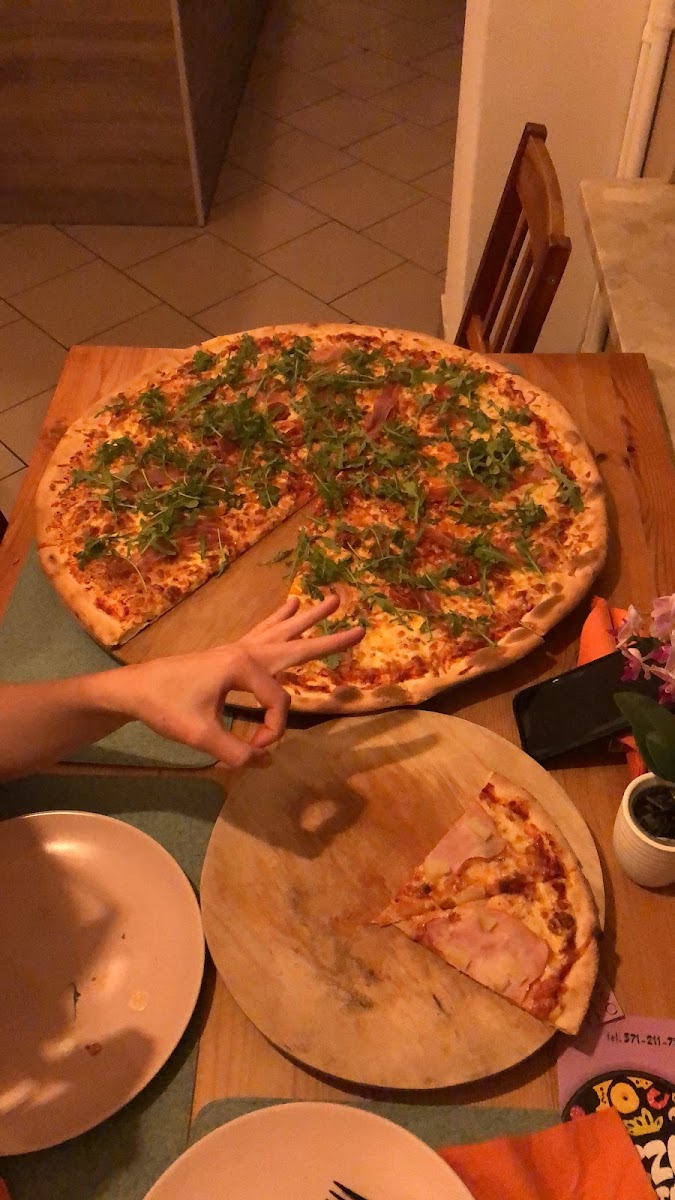 Sztos Pizzeria-9