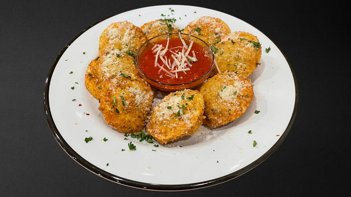 T-Ravs Restaurant-2