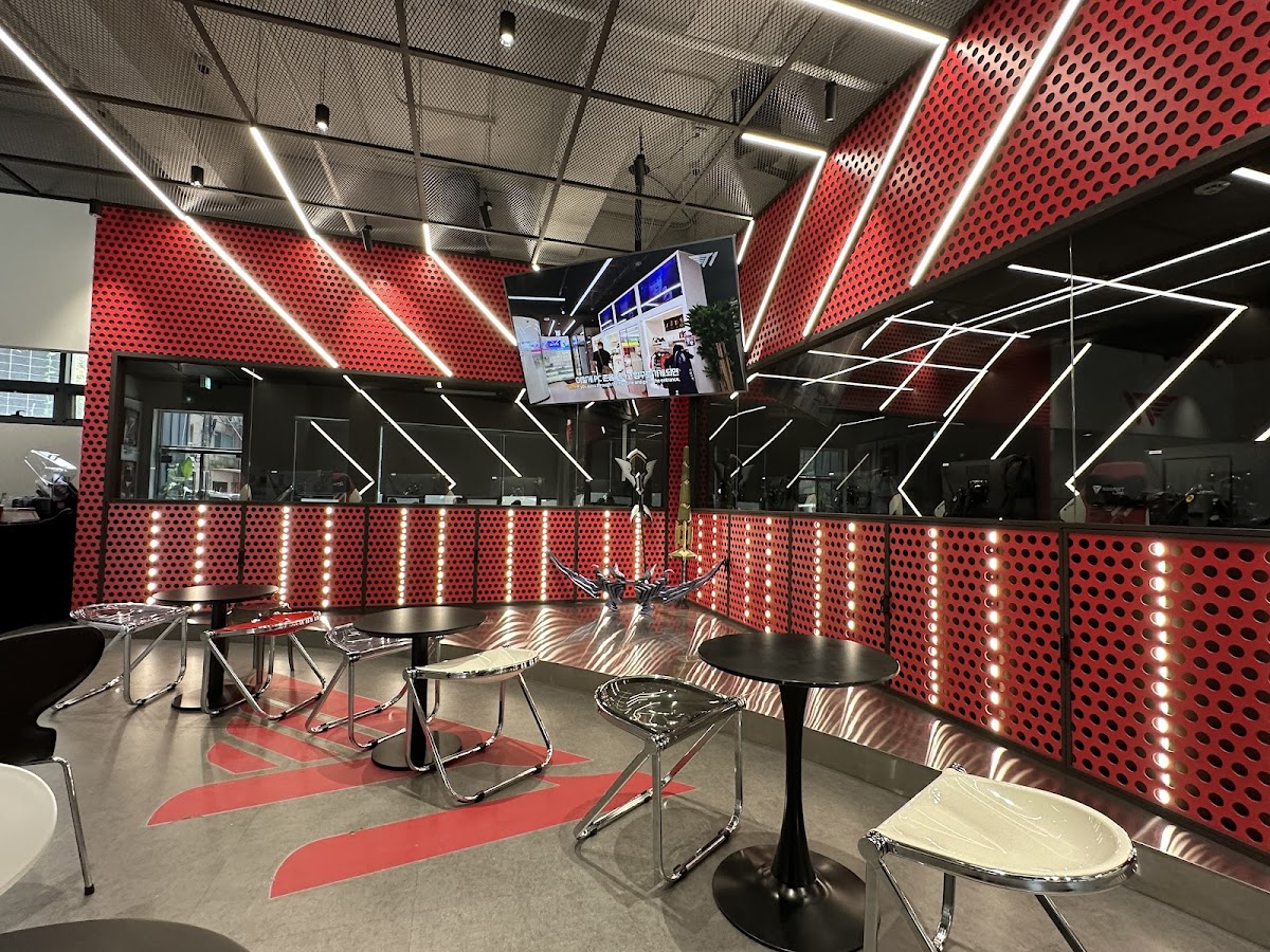 T1 Cafe & Arena-4